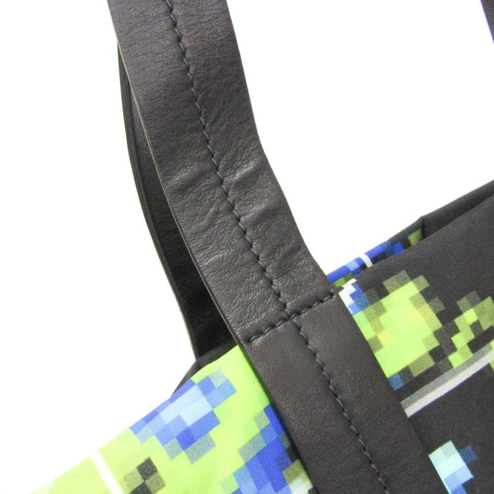 PRADA Black Leather Shoulder Bag - Picture 8 of 15